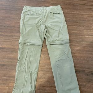 Columbia Womens size 18w convertible pants